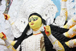 আমদাবাদের বস্ত্রপুরে বেঙ্গল কালচারাল অ্যাসোসিয়েশনের ৭৫তম বর্ষের পুজো। ছবি: সাগ্নিক দাস।
